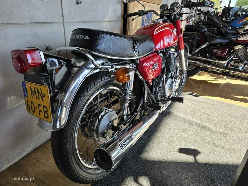 Honda CB 15