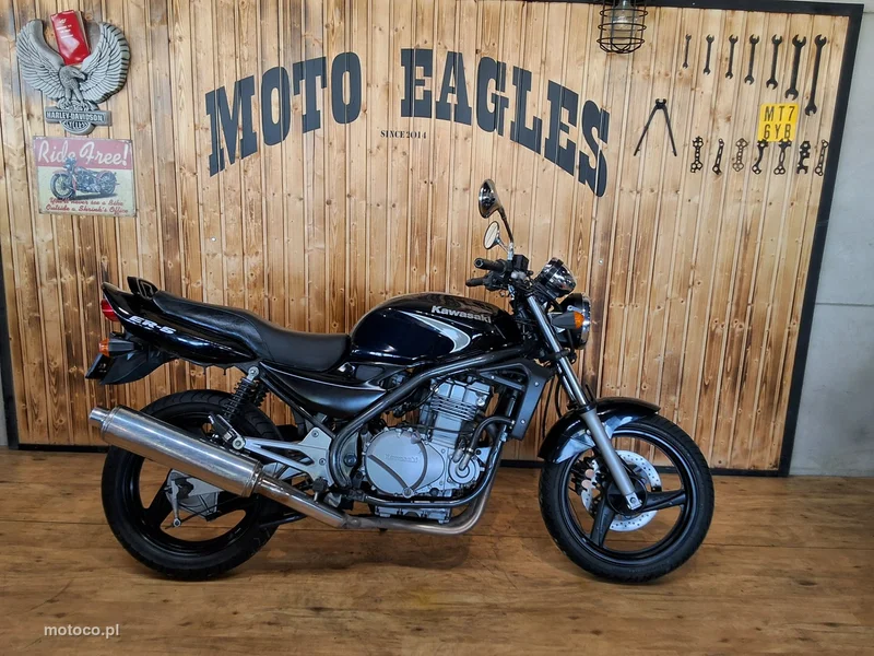 Kawasaki ER 5