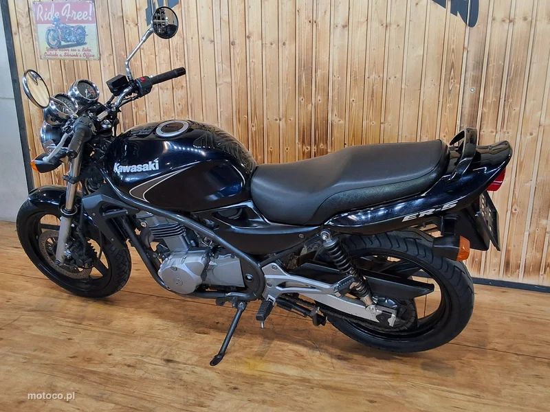 Kawasaki ER 13