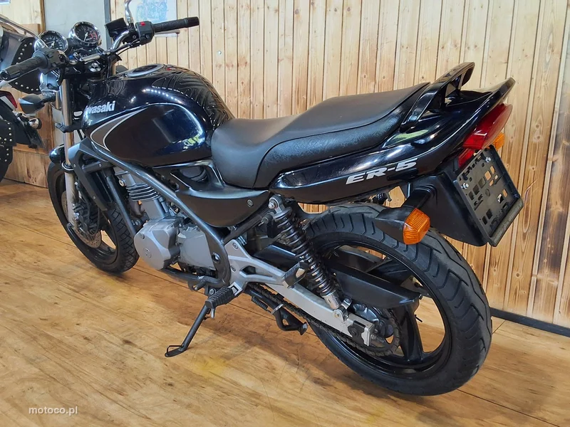 Kawasaki ER 14