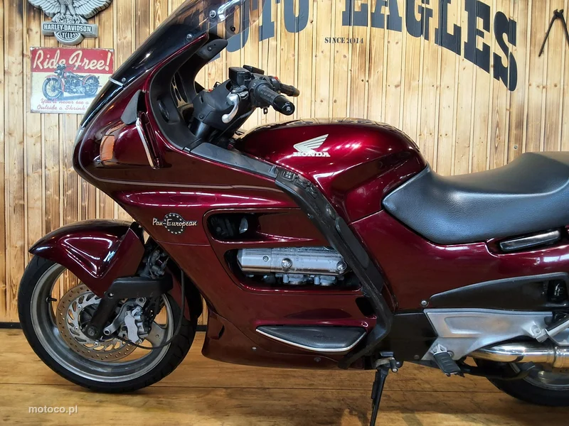 Honda ST 11