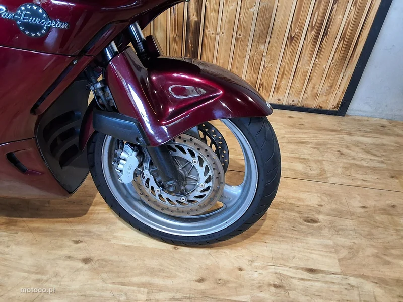 Honda ST 12