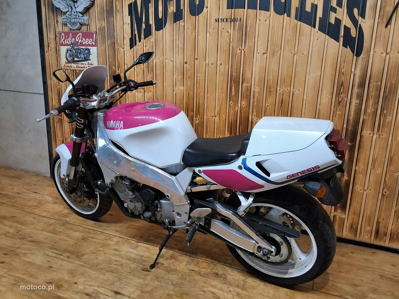 Yamaha YZF 9