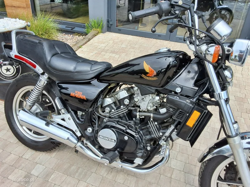 Honda VF 3