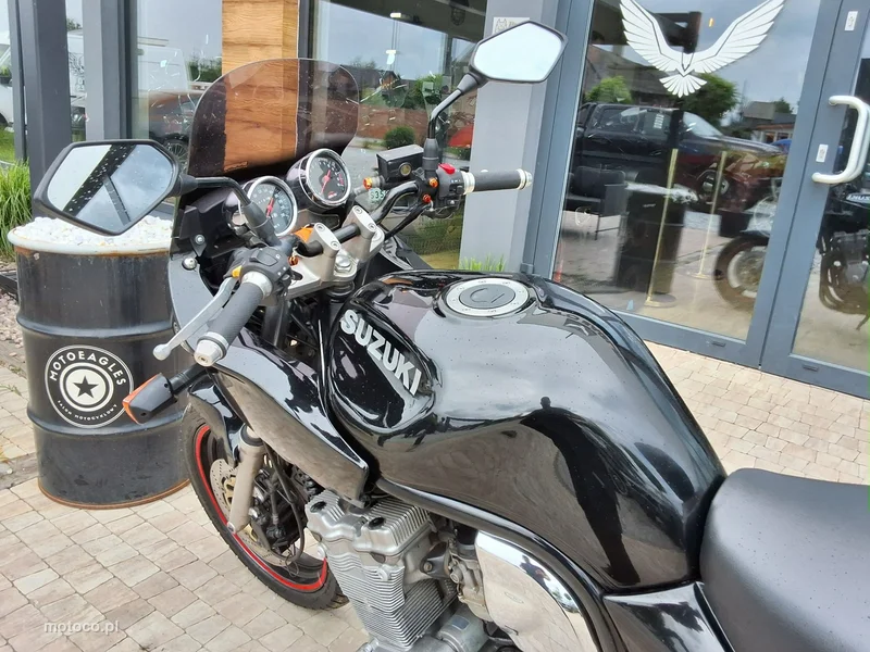 Suzuki Bandit 18