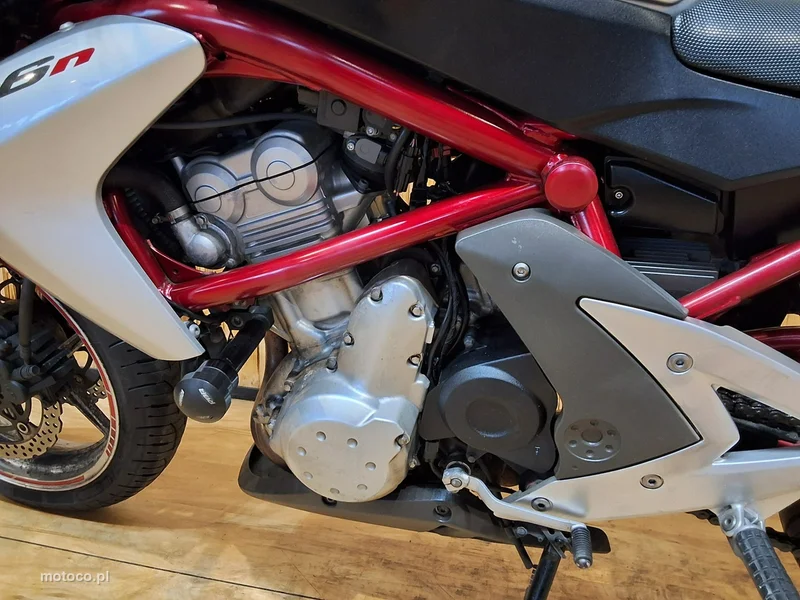 Kawasaki ER 11