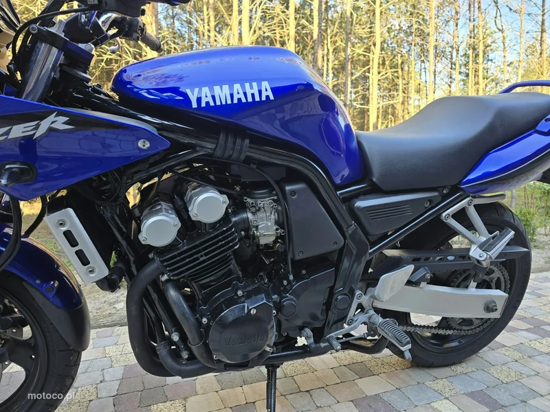 Yamaha Fazer 6