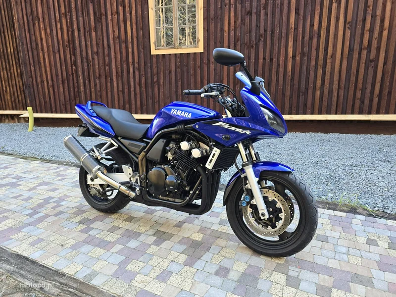 Yamaha Fazer 7