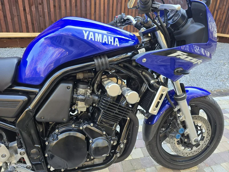 Yamaha Fazer 14