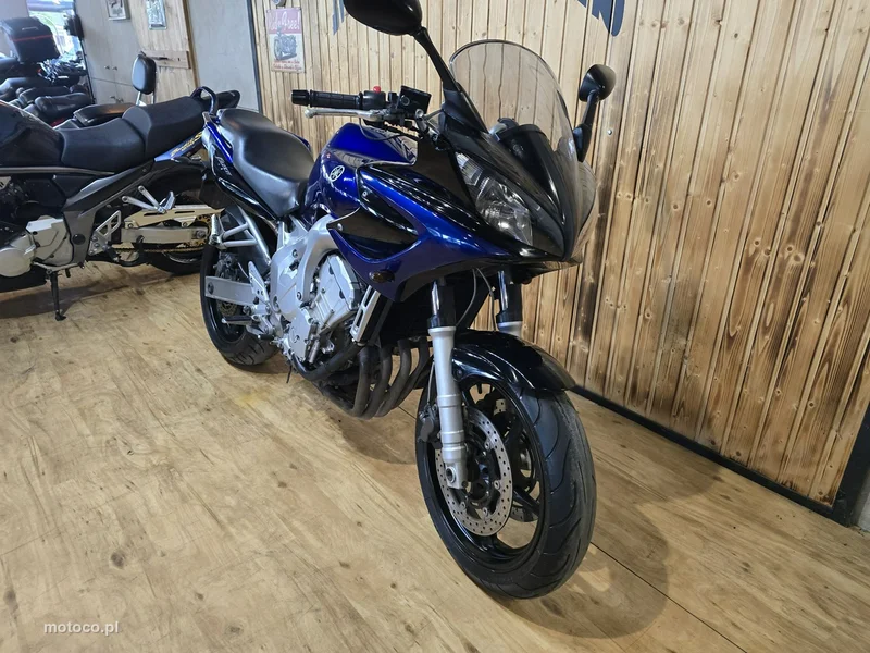 Yamaha FZ 5
