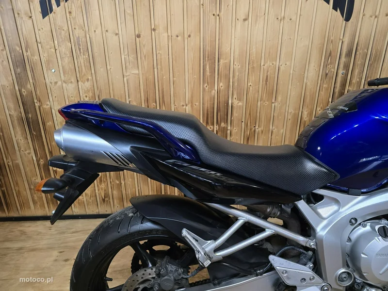 Yamaha FZ 7