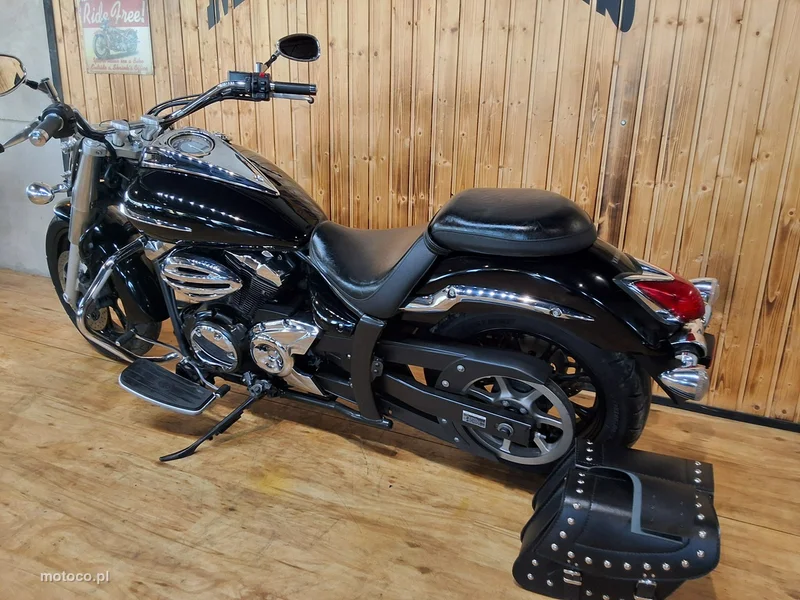Yamaha Midnight Star 18