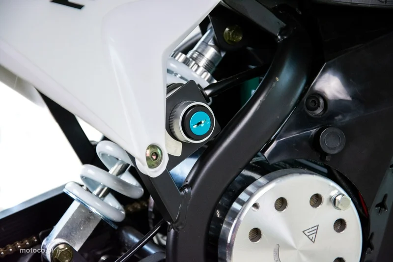Xtr Inny 16