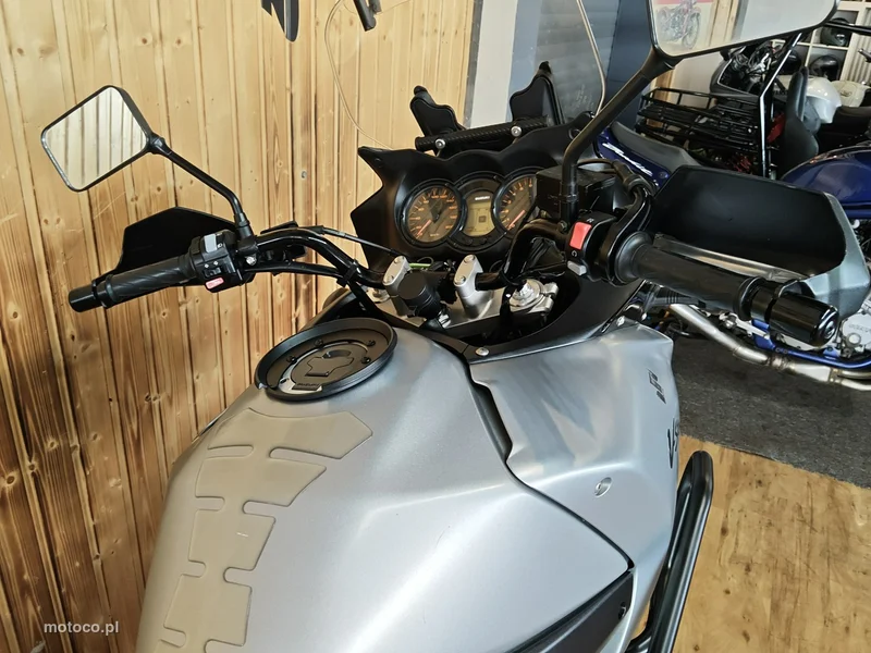 Suzuki DL 12