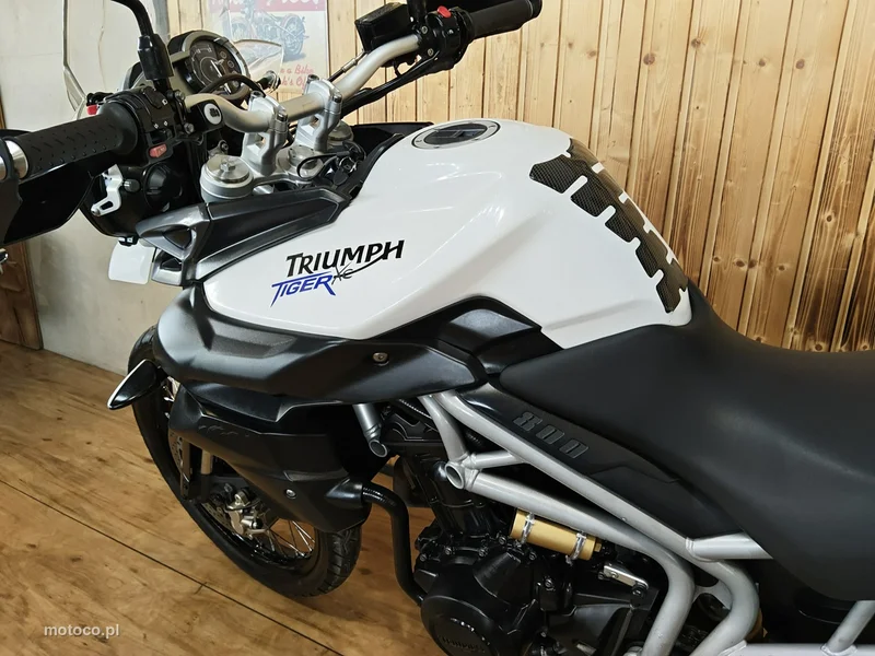 Triumph Tiger 14