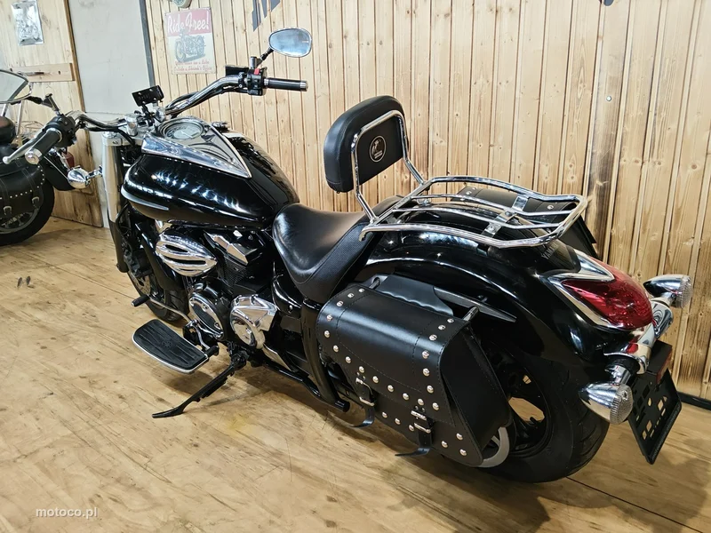 Yamaha Midnight Star 19