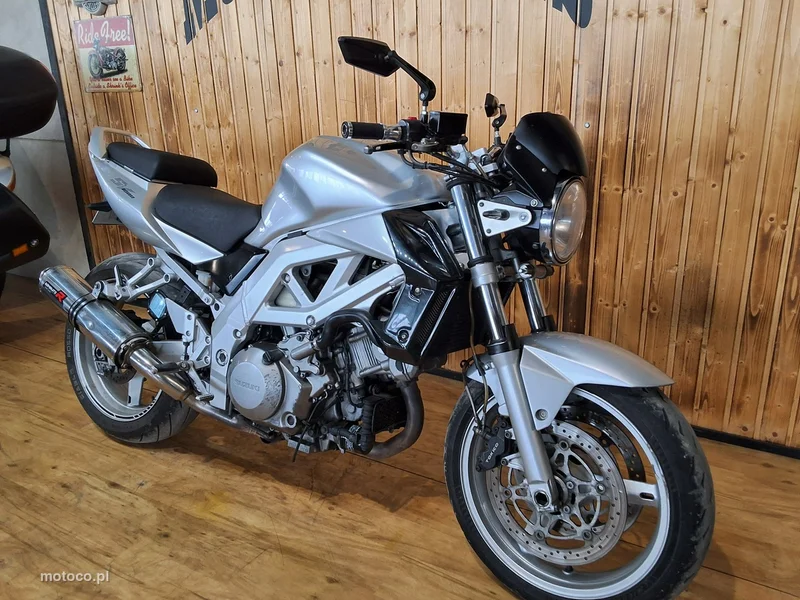Suzuki SV 8