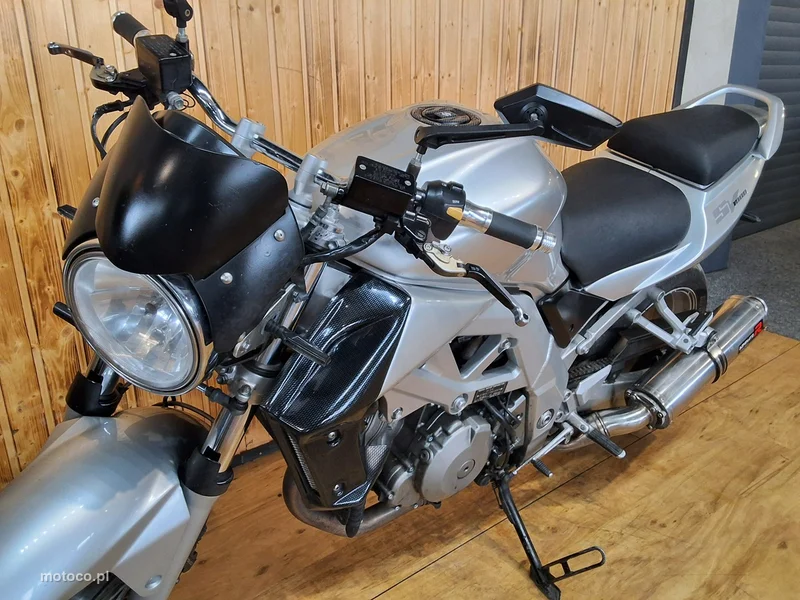 Suzuki SV 10
