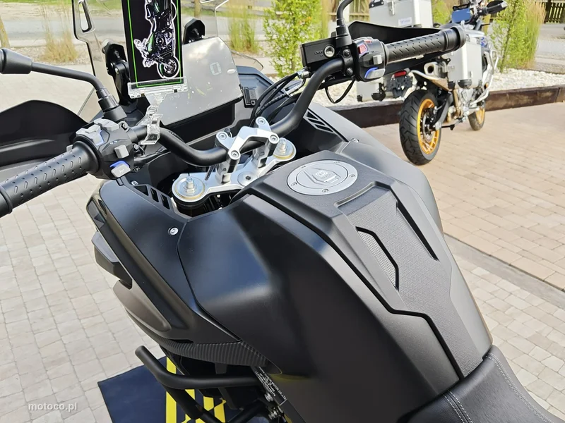Voge 500DSX 17