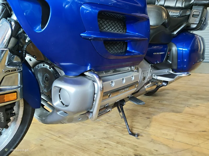 Honda GL (Gold Wing) 9