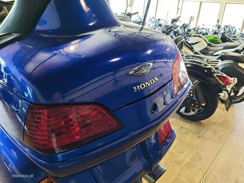 Honda GL (Gold Wing) 12
