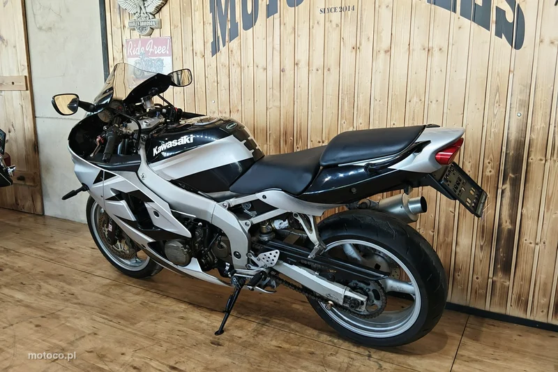 Kawasaki Ninja 15