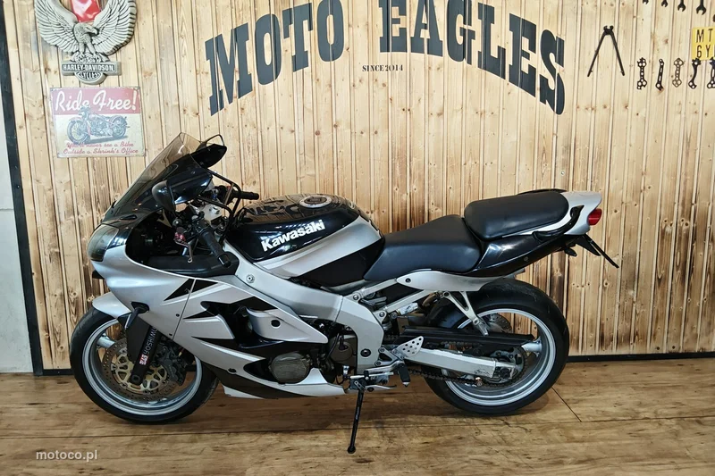 Kawasaki Ninja 16