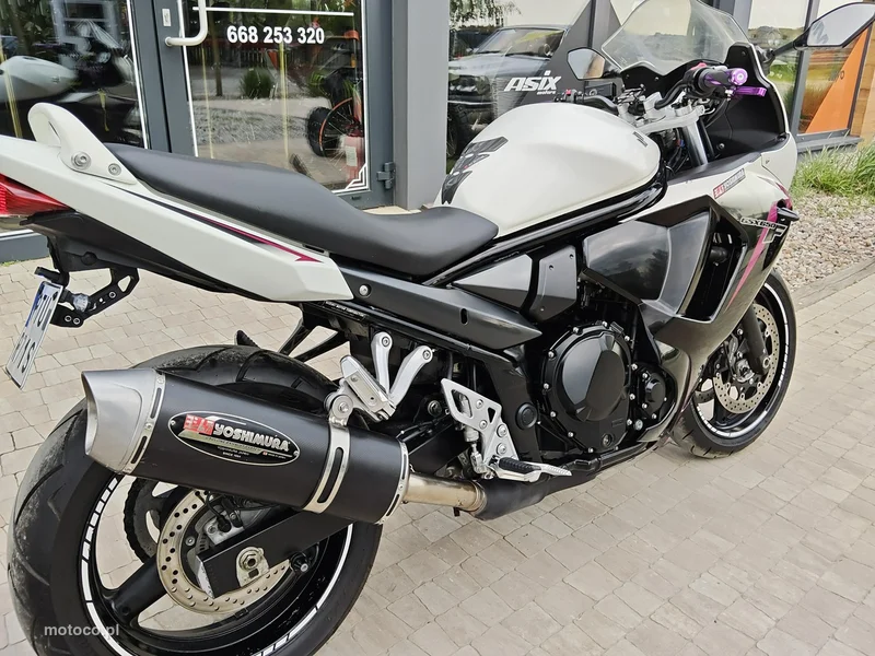 Suzuki GSX-F - Katana 8
