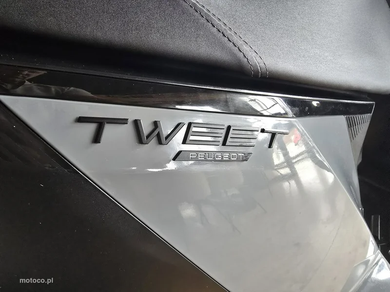 Peugeot Tweet 4