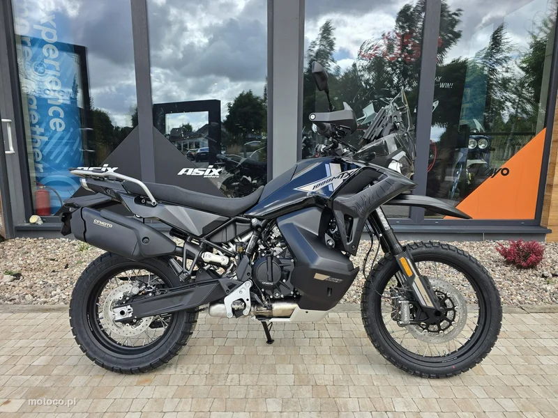 CFMOTO MT-X 8