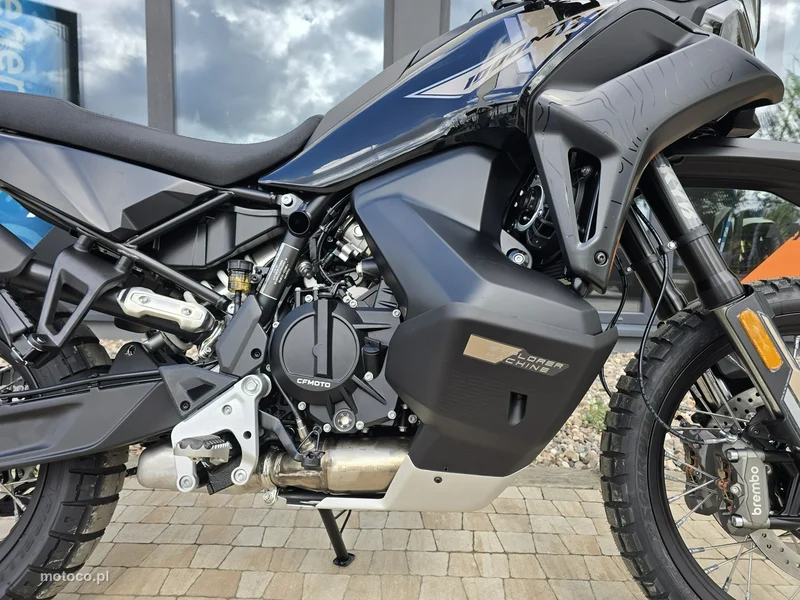 CFMOTO MT-X 10
