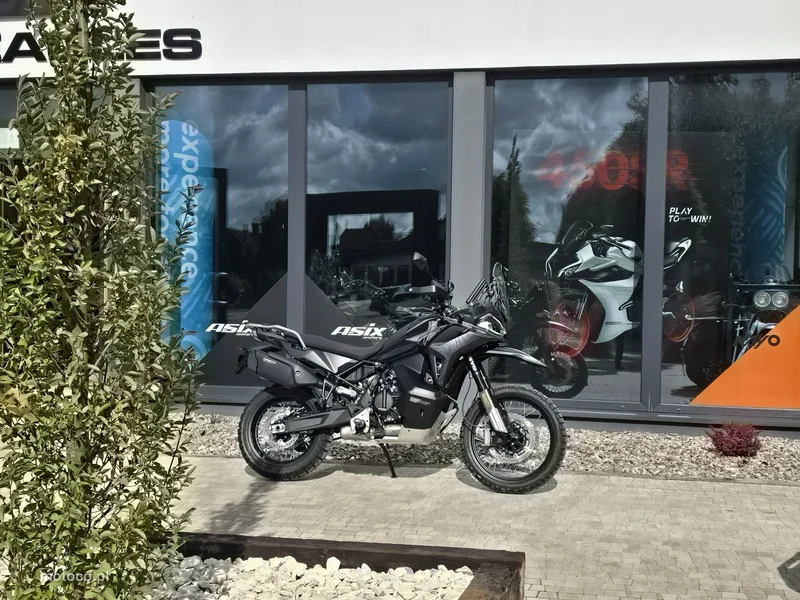CFMOTO MT-X 2