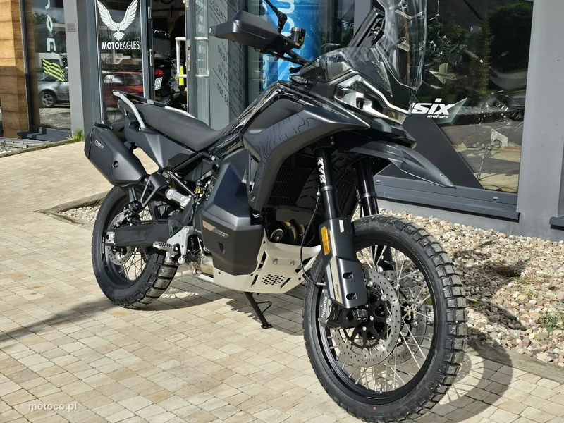 CFMOTO MT-X 17