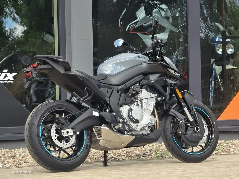 CFMOTO NK 17