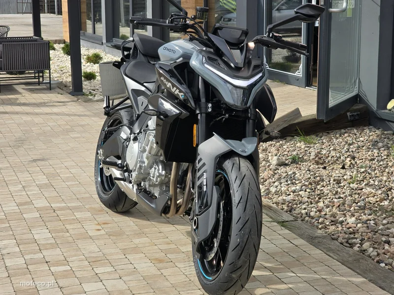 CFMOTO NK 3