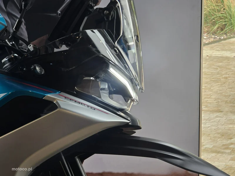 CFMOTO MT-X 10