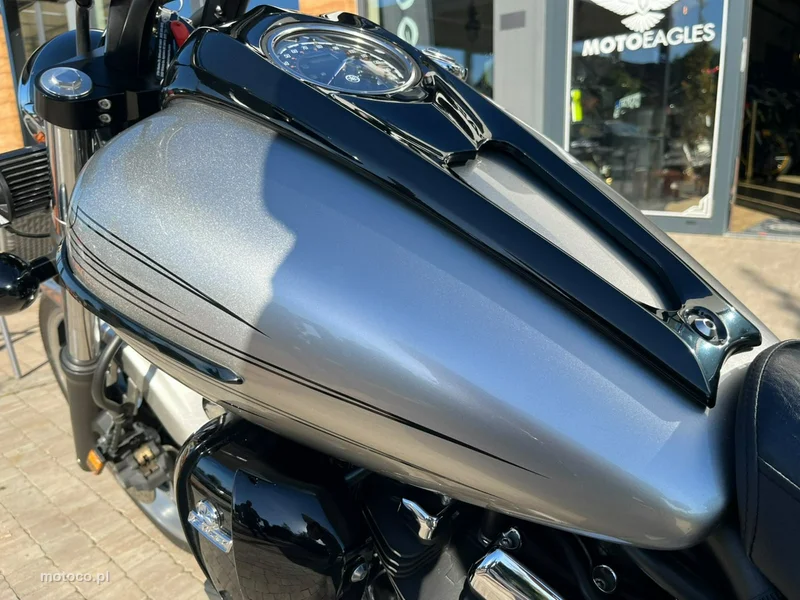 Yamaha XV 10