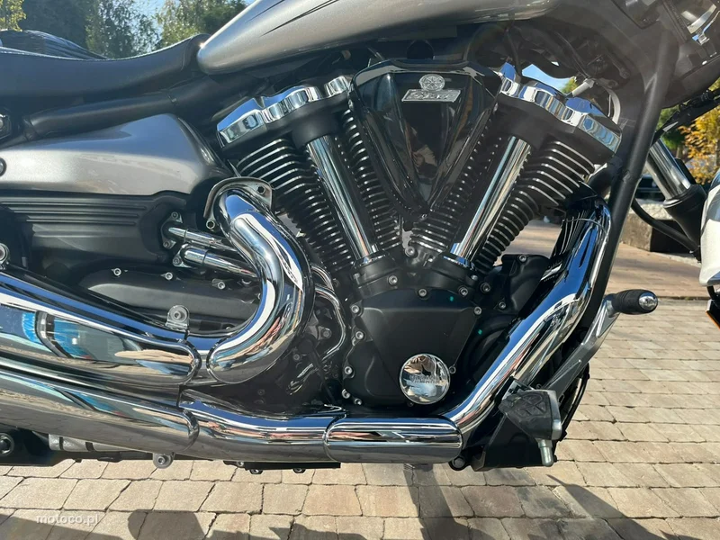 Yamaha XV 12