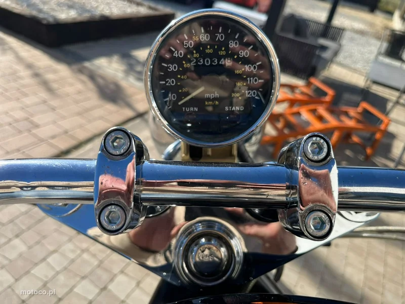 Suzuki VS 10