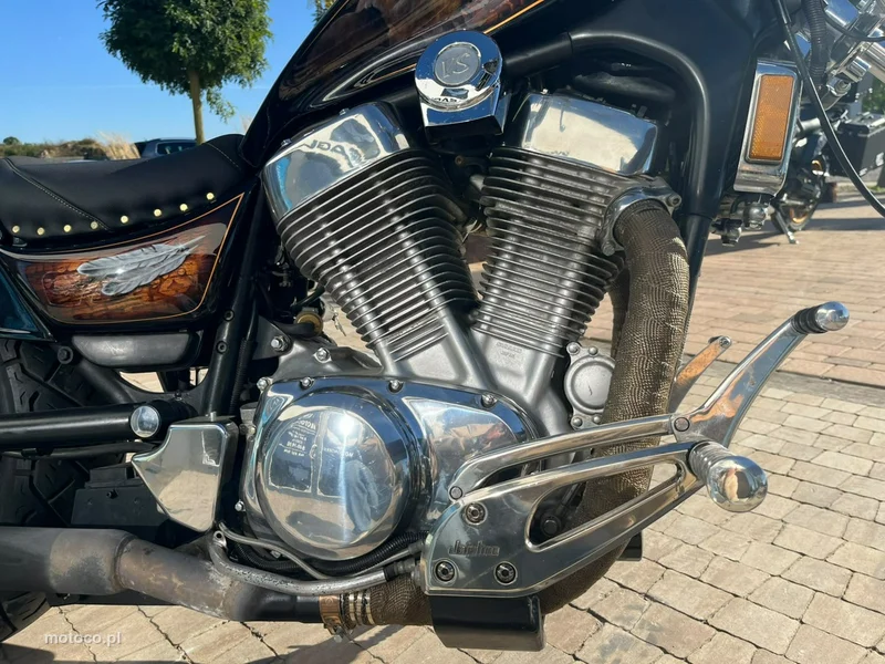 Suzuki VS 14