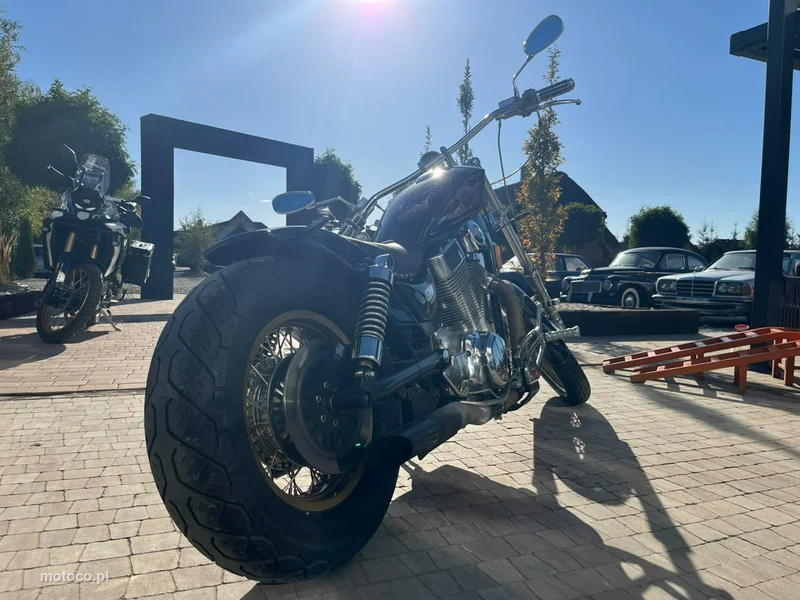 Suzuki VS 4
