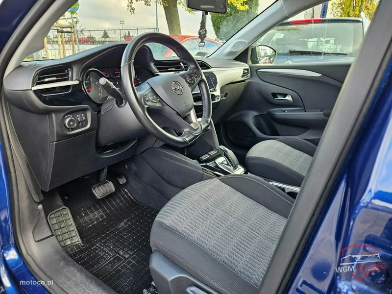 Opel Corsa F 8