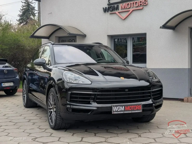Porsche Cayenne 9YA