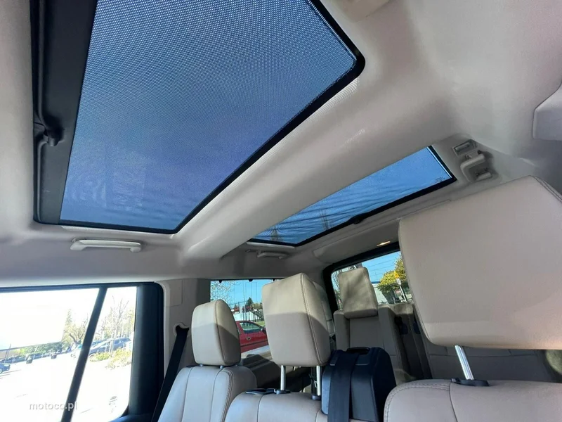 Land Rover Discovery 22