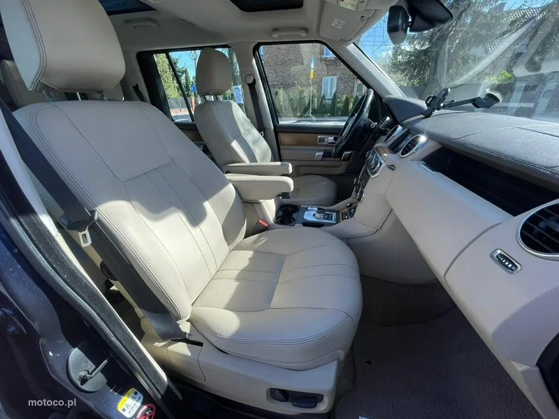 Land Rover Discovery 24