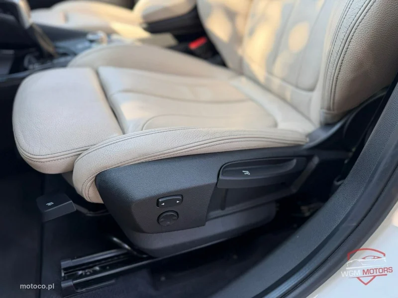 BMW X1 F48 14