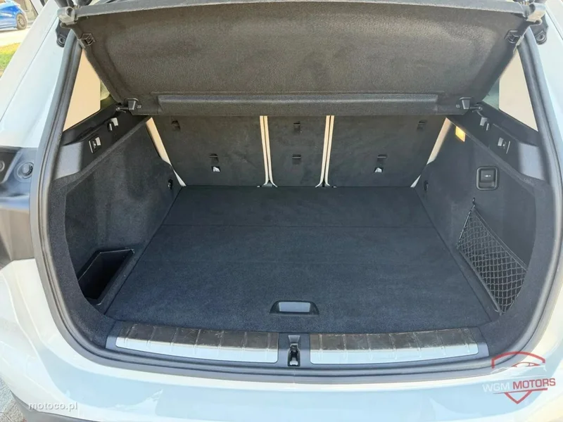 BMW X1 F48 23