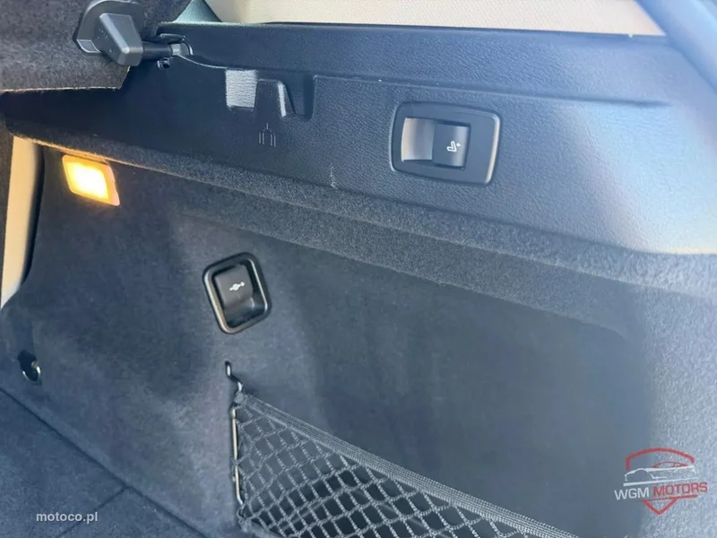 BMW X1 F48 25