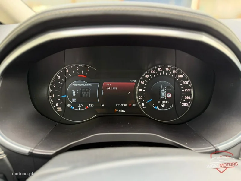 Ford S-Max II 18