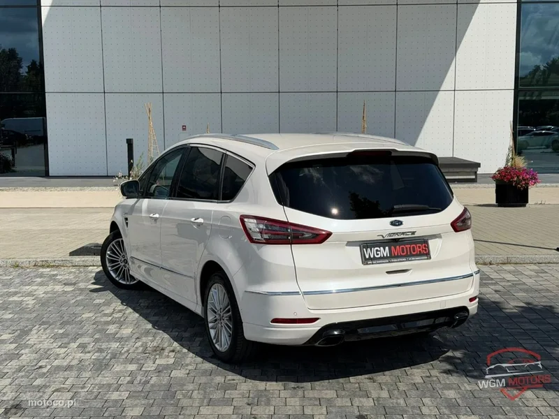 Ford S-Max II 5